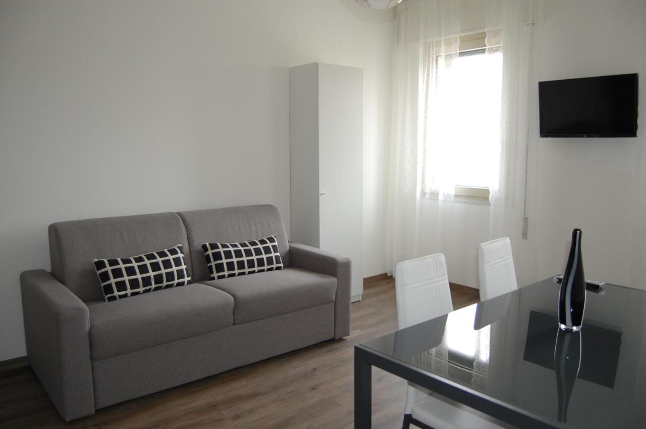 Locazione Turistica Elite Parco Brentelle Bed & Breakfast - Chiesanuova 135 E 167 Padova Ngoại thất bức ảnh